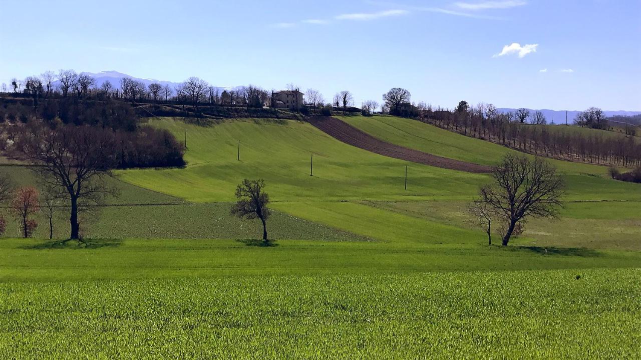 Bed and Breakfast Pian D'Isola Costacciaro Екстер'єр фото
