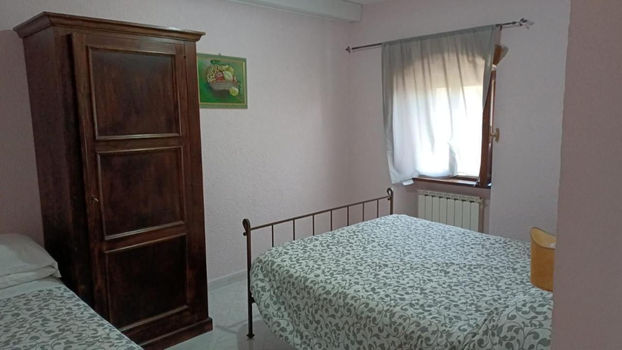 Bed and Breakfast Pian D'Isola Costacciaro Екстер'єр фото